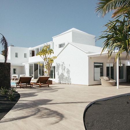 Alava Suites Costa Teguise Exterior foto